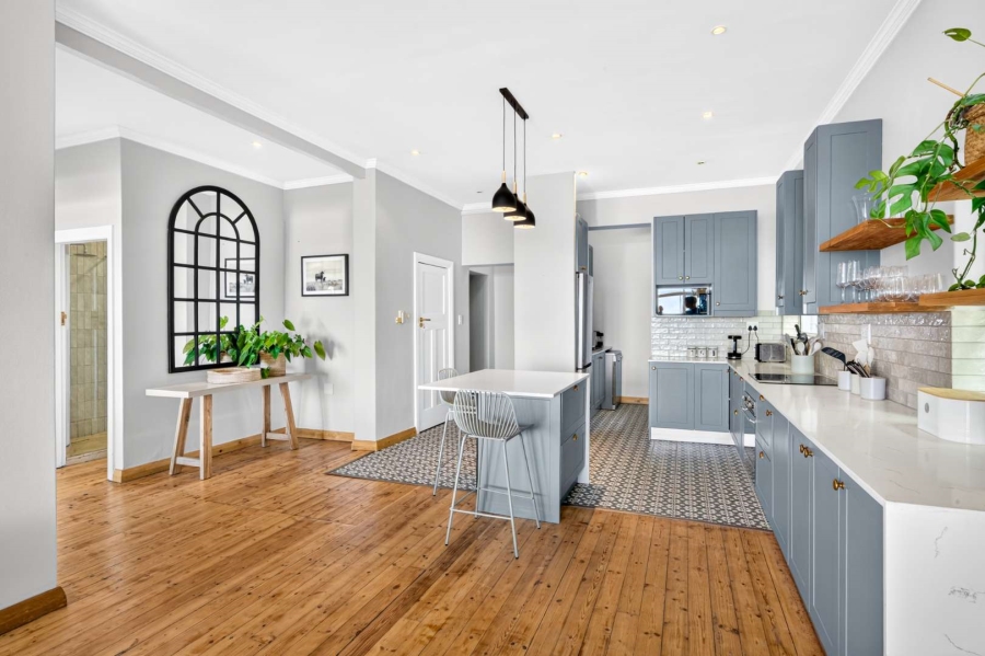 2 Bedroom Property for Sale in Green Point Western Cape